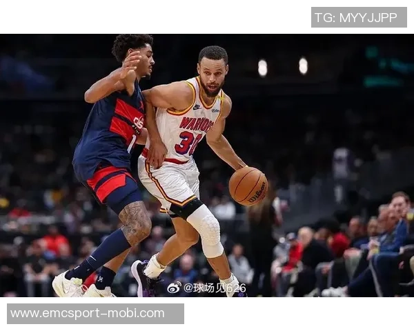 库里伤缺的背后分析：如何在不幸中寻求机遇与未来的复出之路