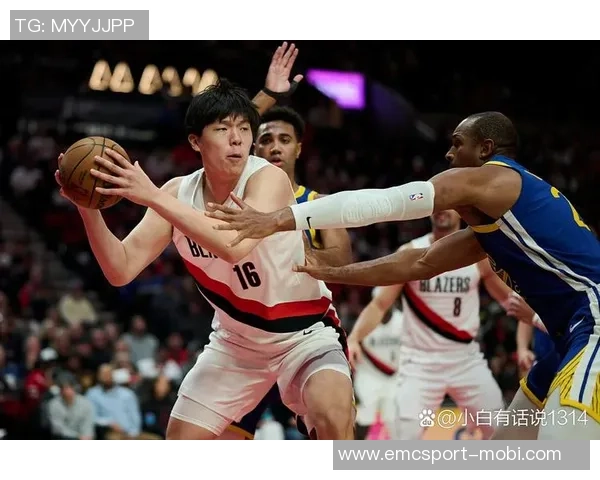 科尔坚定支持霍福德首发中锋期待他与追梦的默契配合