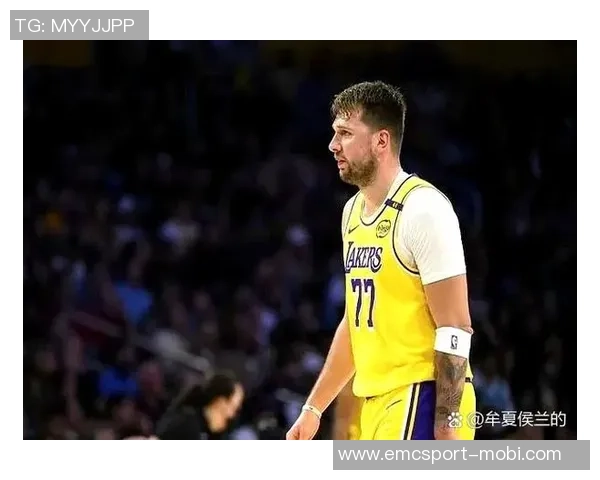 雷迪克关注东契奇与八村塁伤情文森特周五将重新评估恢复情况